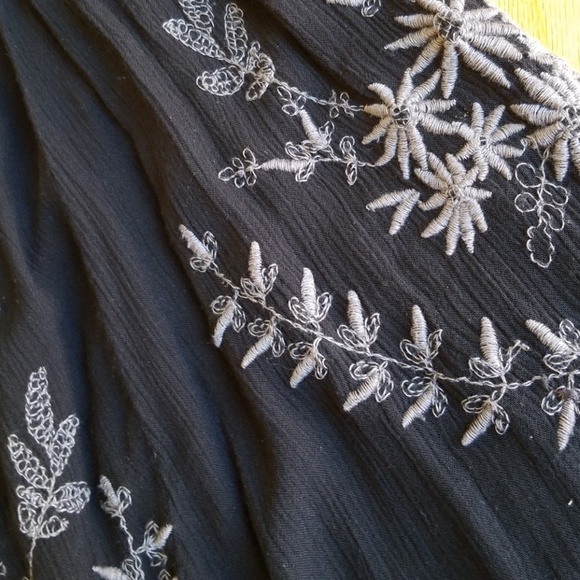 Free People dress. 🌸 - Picture 8 of 8